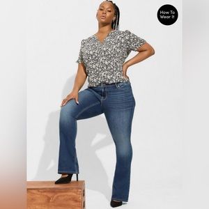 TORRID - Harper Georgette Blouse, Black & White floral